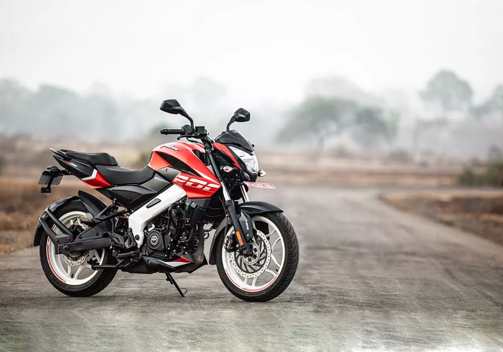 Bajaj Pulsar NS 200 Best Mileage Bike in Kerala