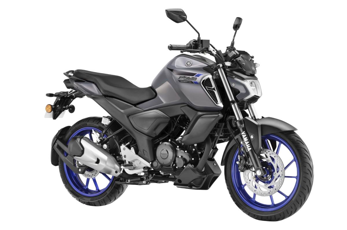 Yamaha FZ-S Fi Version 4.0 DLX  Bike In India